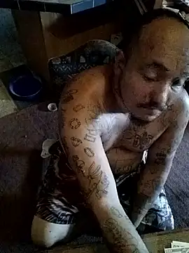 Snapshot of wilsons12 chatting on 10/03/25, 07:55 wilsons12 online show from 10/03/25, 07:55