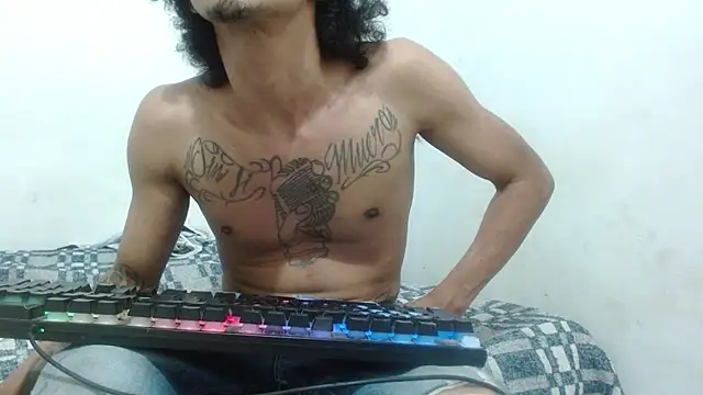 damian bottom bigcock online show from 12/12/24, 12:05