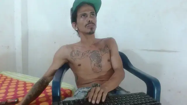 damian bottom bigcock online show from 02/01/26, 10:19