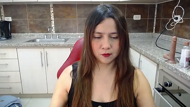 Heidy Wells online show from 10/08/25, 12:36