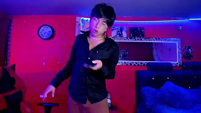 AnggelONfiree online show from 03/05/25, 10:33