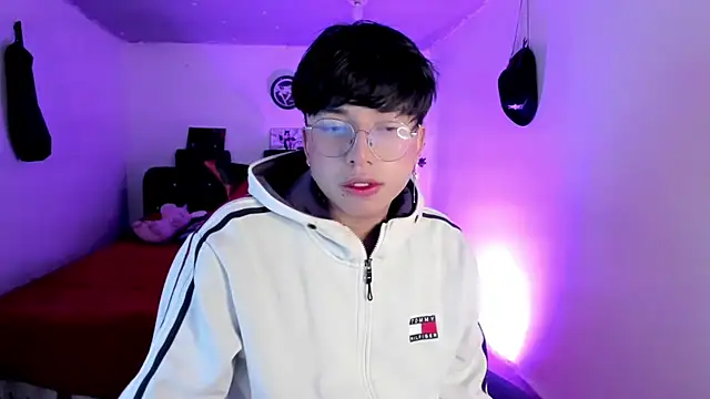 AnggelONfiree online show from 01/08/26, 01:41