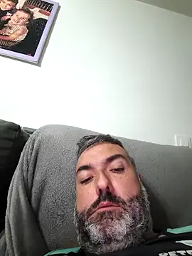 Snapshot of Abelito87 chatting on 03/02/26, 05:19 Abelito87 online show from 03/02/26, 05:19