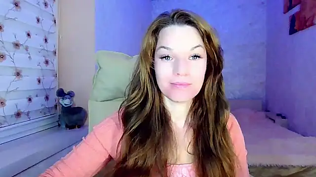 Snapshot of impossibleluna chatting on 09/15/25, 06:52 impossibleluna online show from 09/15/25, 06:52