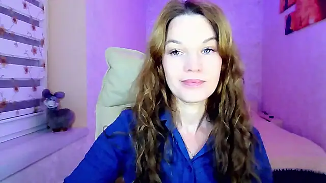 Snapshot of impossibleluna chatting on 10/02/25, 06:04 impossibleluna online show from 10/02/25, 06:04