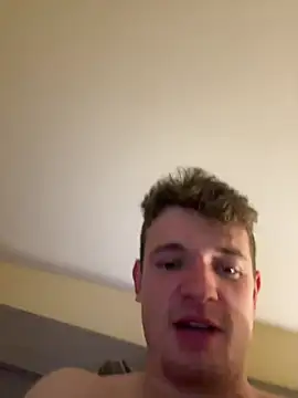 Snapshot of krov chatting on 01/25/25, 12:48 krov online show from 01/25/25, 12:48