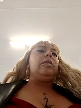 madelaine- online show from 03/06/25, 06:48