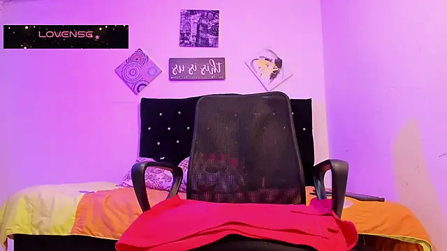 Snapshot of tony_landri chatting on 09/09/25, 04:45 tony landri online show from 09/09/25, 04:45