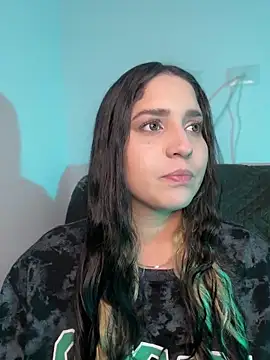 valentina jonnes1 online show from 04/12/26, 04:50