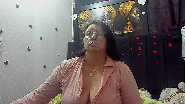 Snapshot of Evaaross_2345 chatting on 07/10/26, 08:55 Evaaross 2345 online show from 07/10/26, 08:55