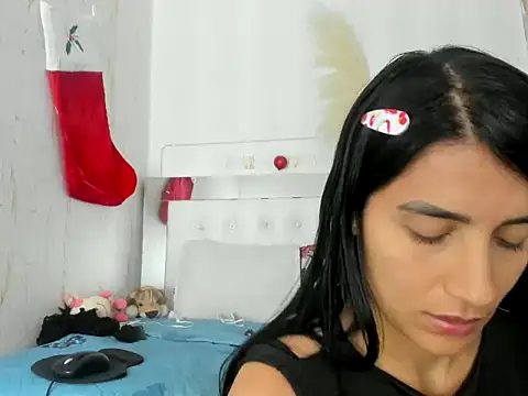 Snapshot of BulmaStar chatting on 11/30/25, 10:58 BulmaStar online show from 11/30/25, 10:58