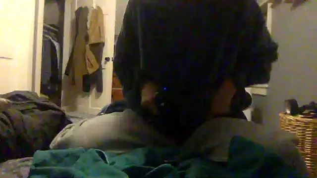 KittingGrappler online show from 11/22/25, 01:48