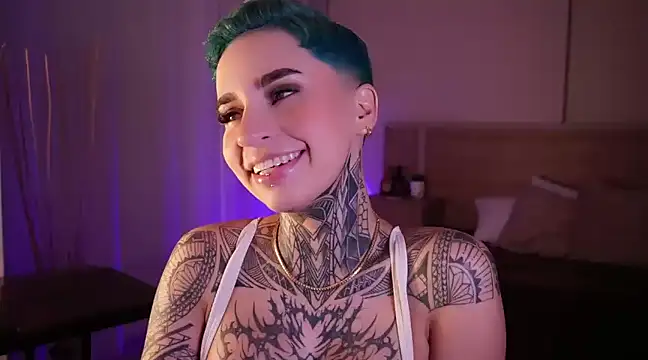 AliceShazaham  online show from 01/04/25, 08:28