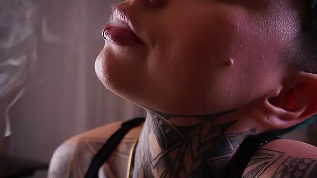 AliceShazaham  online show from 01/26/25, 09:40