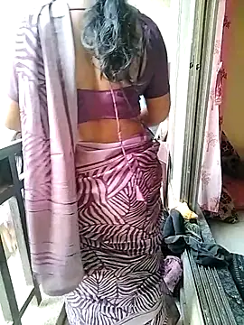 PayalSharmahot143 online show from 02/11/26, 02:27