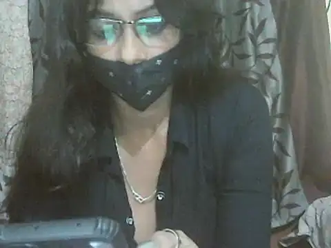 Snapshot of JENIFER_PUNE chatting on 02/11/25, 06:44 JENIFER PUNE online show from 02/11/25, 06:44