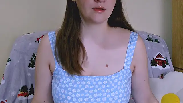 ChubbyMaia online show from 01/01/25, 02:09