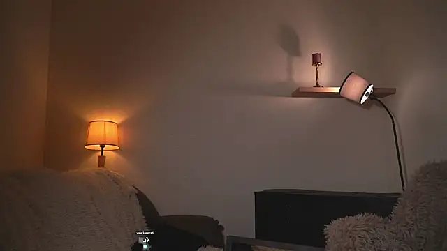 AudreyBarren online show from 10/09/25, 04:32