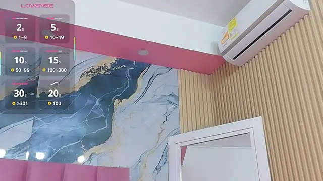 littleebonymommy online show from 11/02/25, 08:00