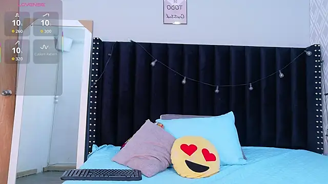 littleebonymommy online show from 11/08/25, 02:56