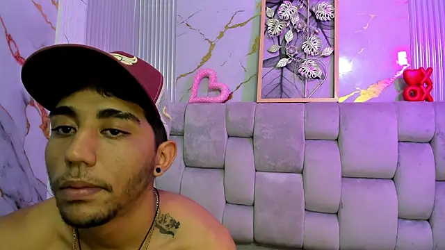 Annyeli online show from 02/09/25, 04:04