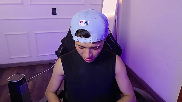 Justyn Ross online show from 10/06/25, 08:01