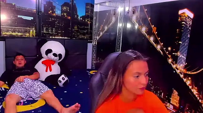 ValentinaAndTerry online show from 01/07/25, 04:50