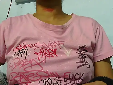 Snapshot of Thimiralagi chatting on 02/22/26, 02:02 Thimiralagi online show from 02/22/26, 02:02