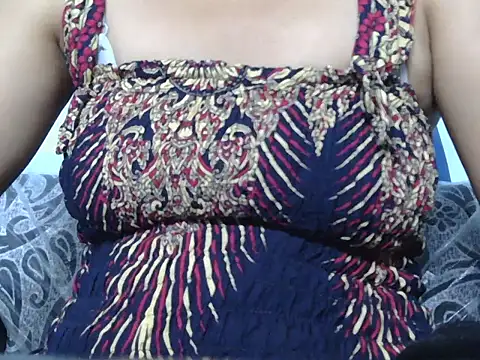 Snapshot of Thimiralagi chatting on 04/14/26, 04:46 Thimiralagi online show from 04/14/26, 04:46