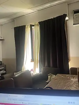 Popinasq online show from 02/17/26, 03:19