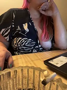 Popinasq online show from 04/22/26, 01:08