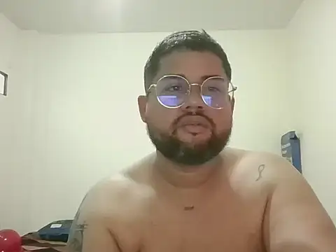 GABRIELGARCIA1313 online show from 02/12/26, 11:00