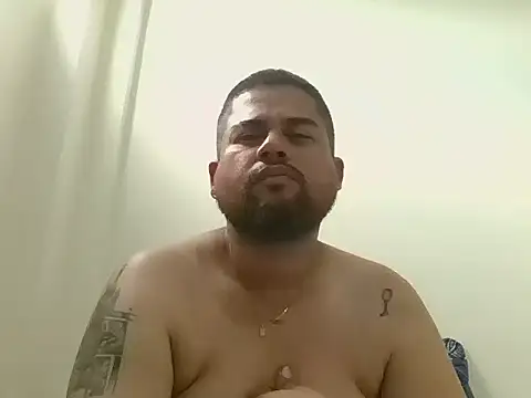 GABRIELGARCIA1313 online show from 04/29/26, 08:59