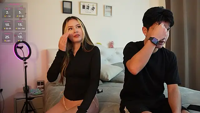 tommy and sophie online show from 11/01/25, 04:42