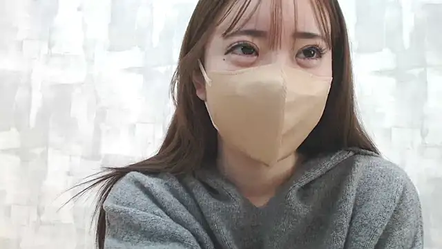 LOVE MOMO LOVE online show from 12/12/24, 11:29