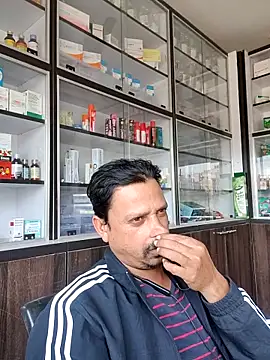 Raj1043 online show from 02/08/26, 09:23