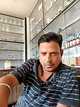 Raj1043 online show from 05/06/26, 07:35