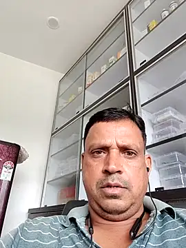 Raj1043 online show from 07/07/26, 06:47