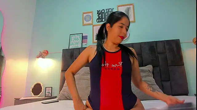 DulceAurora   online show from 02/04/25, 03:33