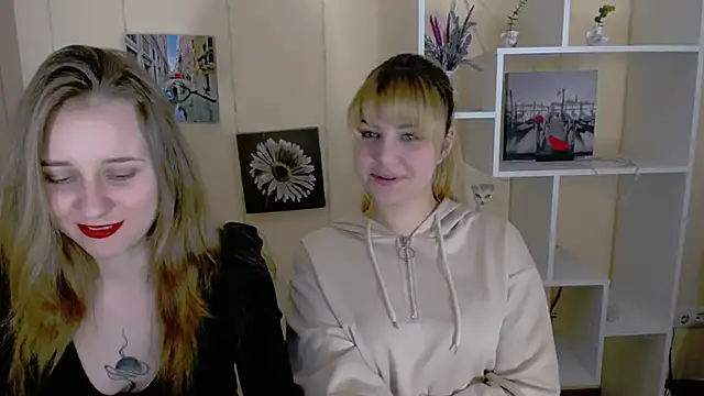  Nicole new online show from 03/13/25, 02:12