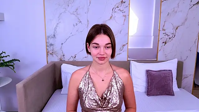 Snapshot of DanaLoved chatting on 02/06/25, 07:45 DanaLoved online show from 02/06/25, 07:45