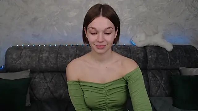 Snapshot of DanaLoved chatting on 03/23/25, 08:59 DanaLoved online show from 03/23/25, 08:59