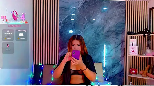 Isalombardi online show from 11/28/25, 03:42