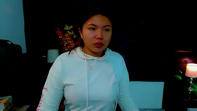 Isalombardi online show from 07/16/26, 03:56