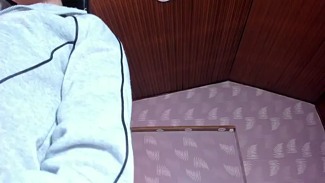 Snapshot of darling_spoiled chatting on 11/09/25, 12:42 darling spoiled online show from 11/09/25, 12:42