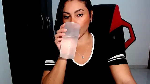 meghan2 online show from 03/12/26, 02:39