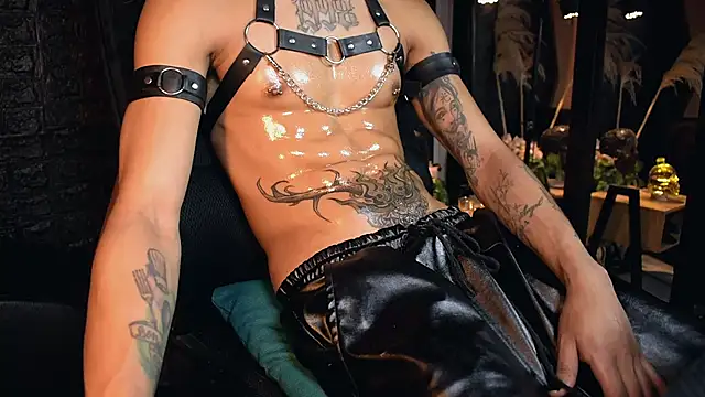 Snapshot of DemonKush-- chatting on 09/15/25, 06:57 DemonKush-- online show from 09/15/25, 06:57