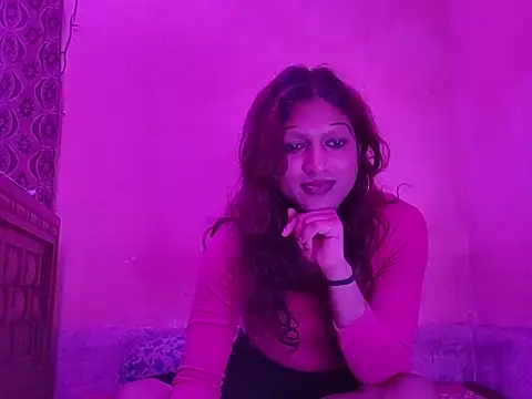 Snapshot of MmmMonikaBabie chatting on 12/20/24, 09:28 MmmMonikaBabie online show from 12/20/24, 09:28