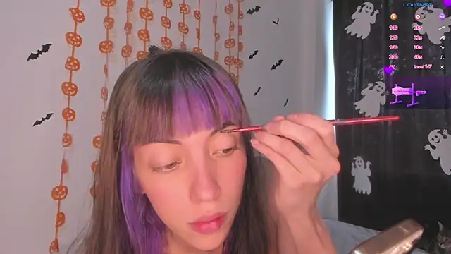 MiaGoth  online show from 10/18/25, 08:53