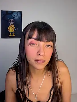 Snapshot of MiaGoth_ chatting on 06/06/26, 01:21 MiaGoth online show from 06/06/26, 01:21